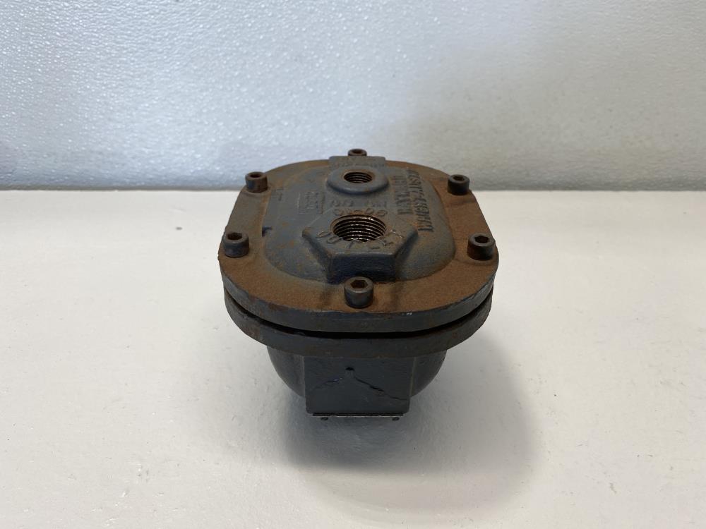 Hayward Wright-Austin 1/2" NPT 250# Steam Trap, SA-278 Body, #9040N